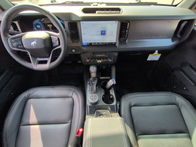 New 2025 Ford Bronco Big Bend w/ Black Diamond Package AWD/4WD image 17