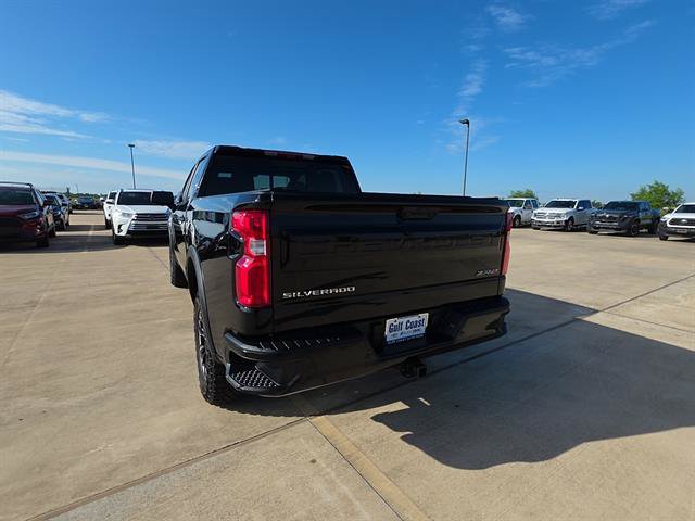 Used 2025 Chevrolet Silverado 1500 ZR2 w/ Technology Package AWD/4WD image 10