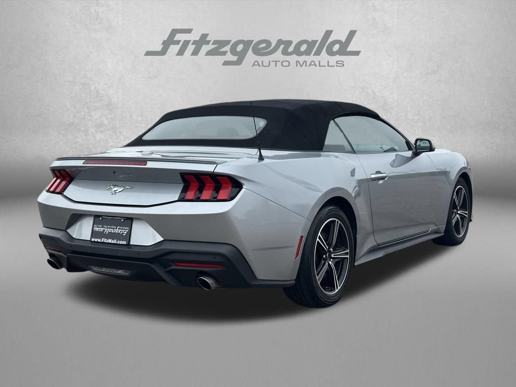 Used 2024 Ford Mustang Premium RWD image 5