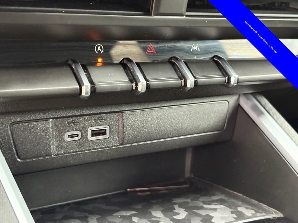 Used 2024 Chevrolet Colorado W/T w/ Safety Package image 25