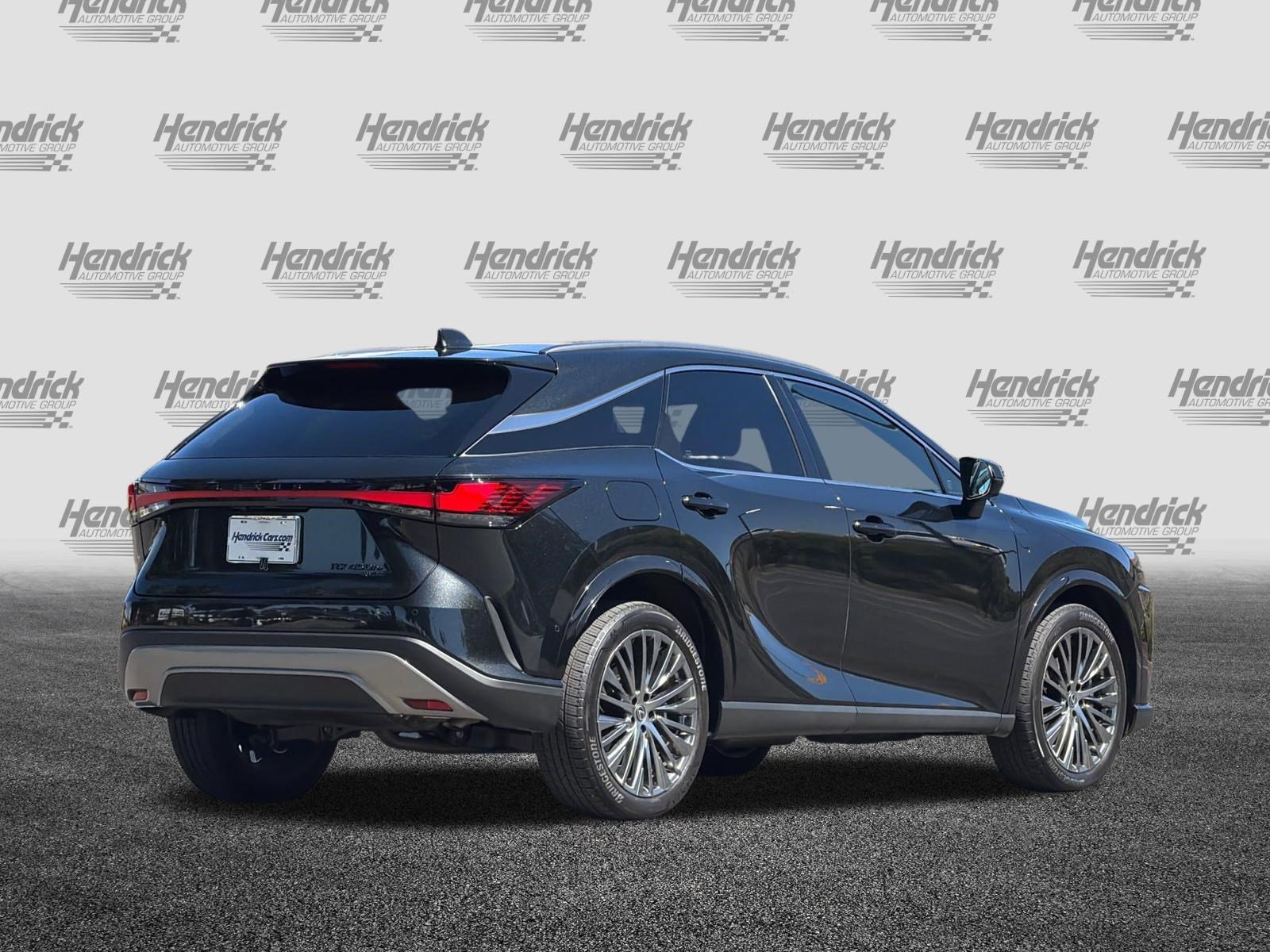 Certified 2025 Lexus RX 450h AWD w/ Convenience Package image 5