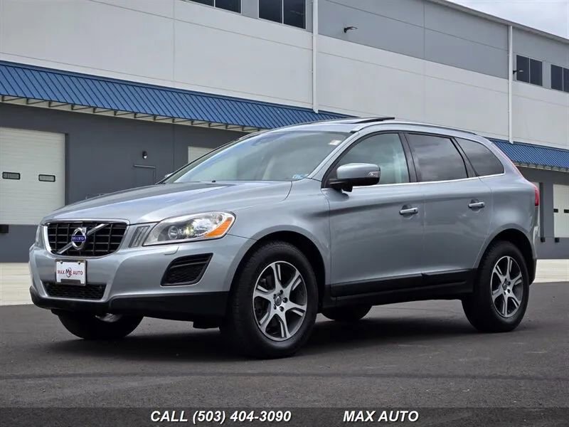 Used 2013 Volvo XC60 T6 AWD/4WD image 4