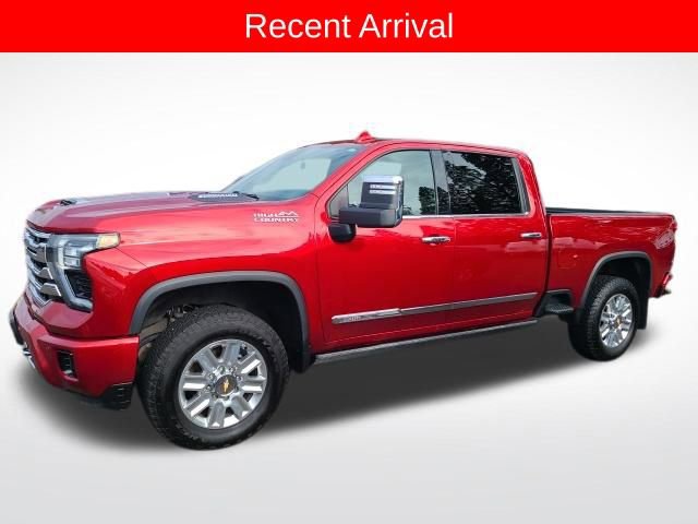 Used 2024 Chevrolet Silverado 3500 High Country w/ Technology Package image 3