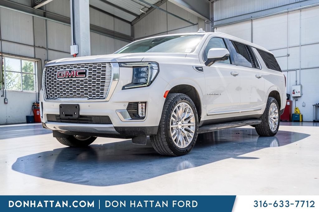 Used 2024 GMC Yukon XL Denali AWD/4WD image 31