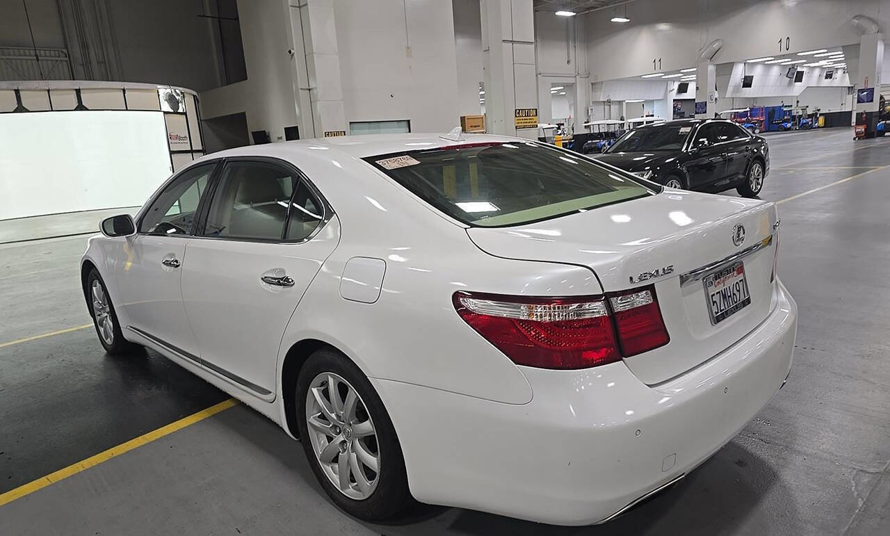 Used 2007 Lexus LS 460 L RWD image 7