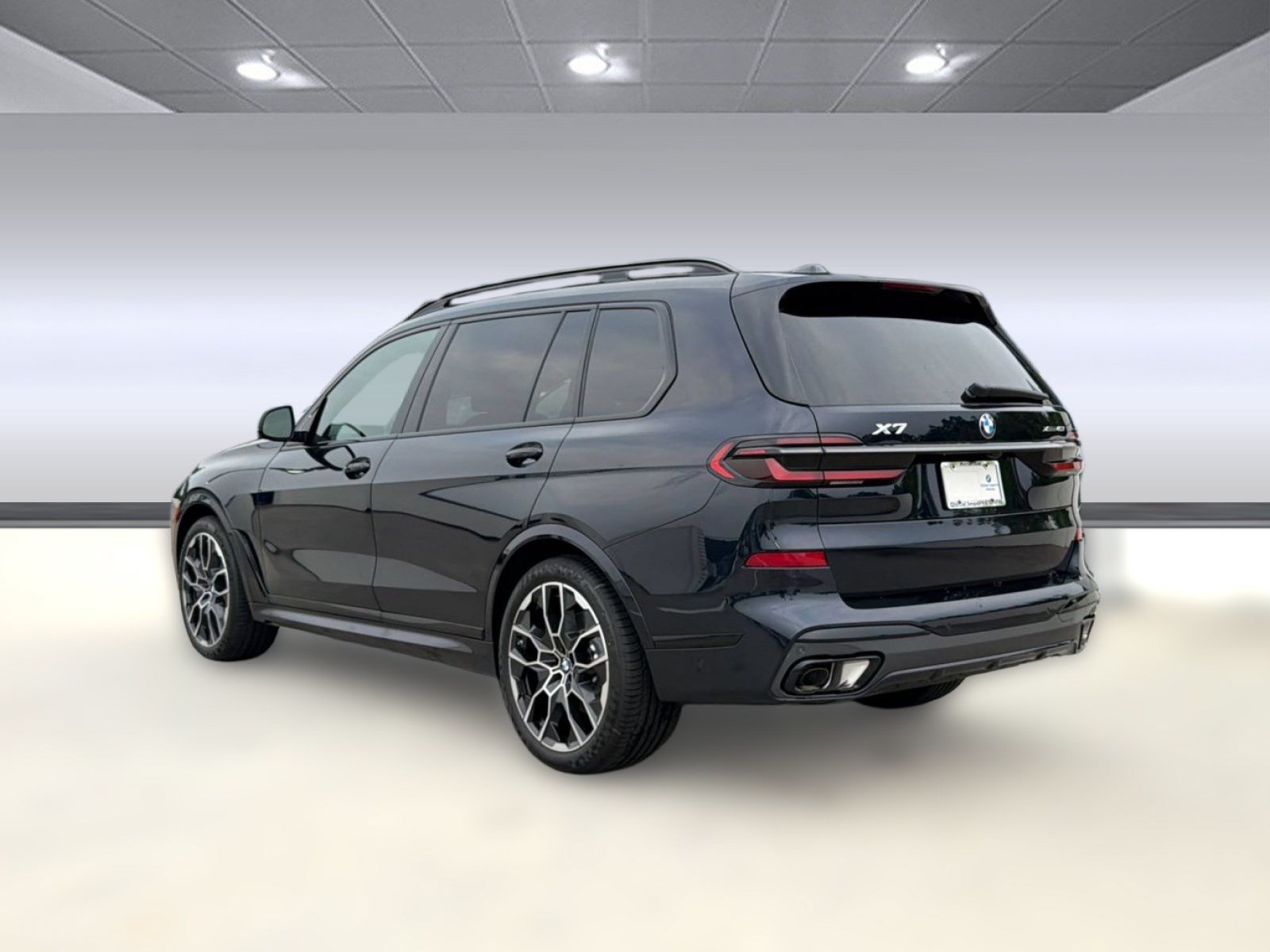 New 2027 BMW X7 xDrive40i w/ Executive Package AWD/4WD image 3