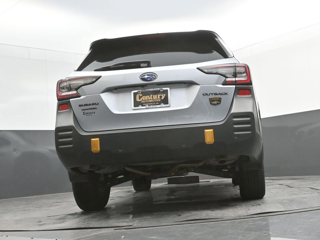 Used 2025 Subaru Outback Wilderness image 34