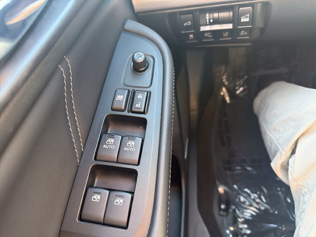 Used 2019 Subaru Outback 2.5i Limited AWD/4WD image 23