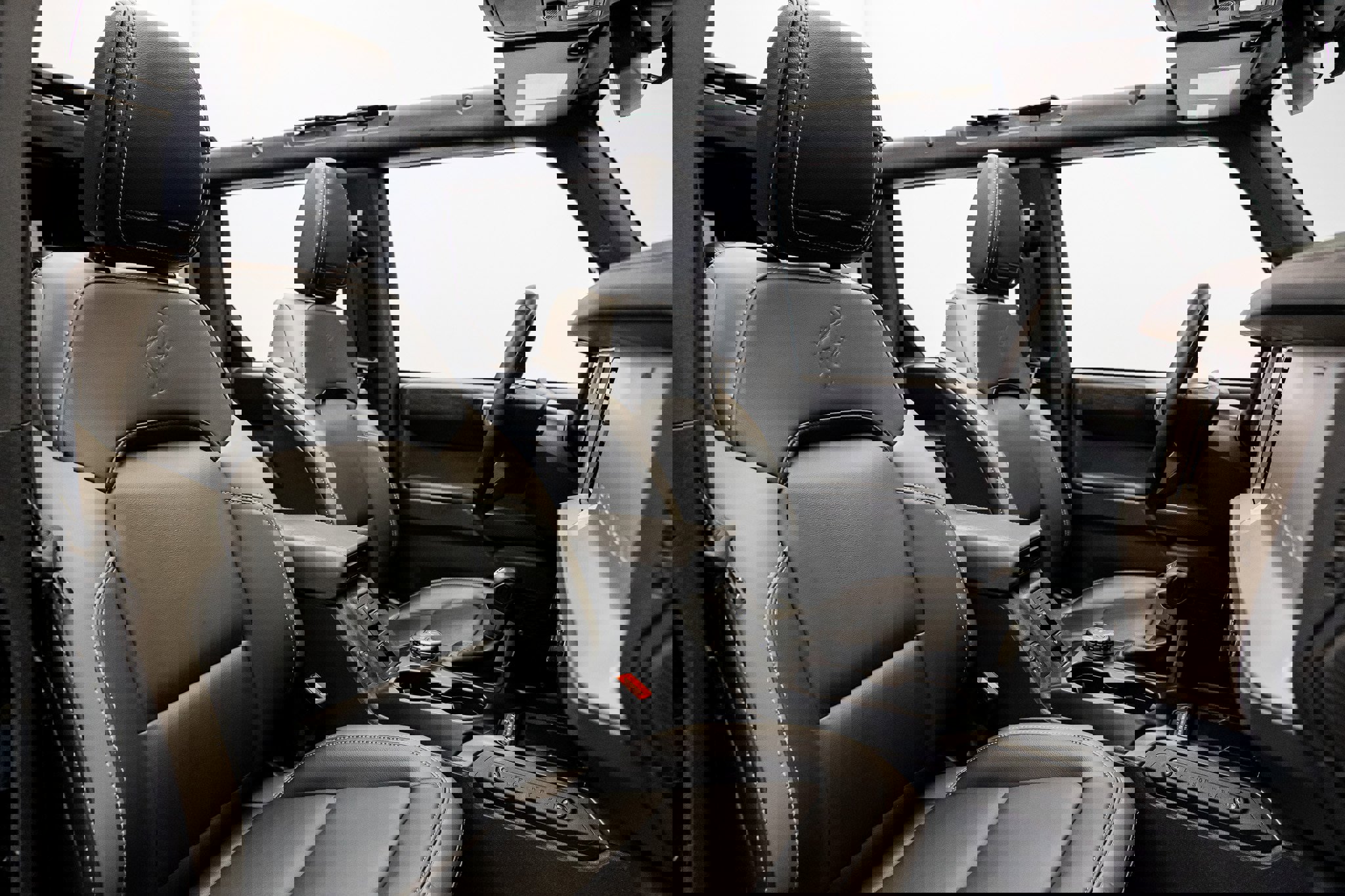 Used 2025 Ford Bronco Outer Banks image 33