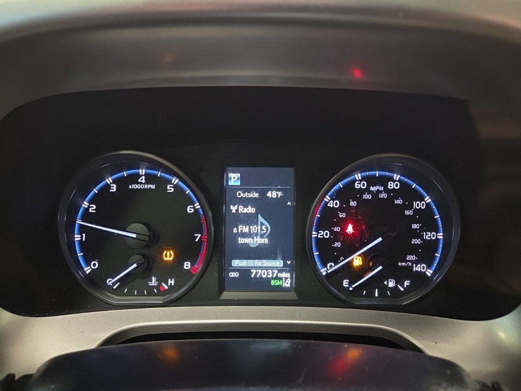 Used 2018 Toyota RAV4 XLE w/ Plus Extra Value Package image 23