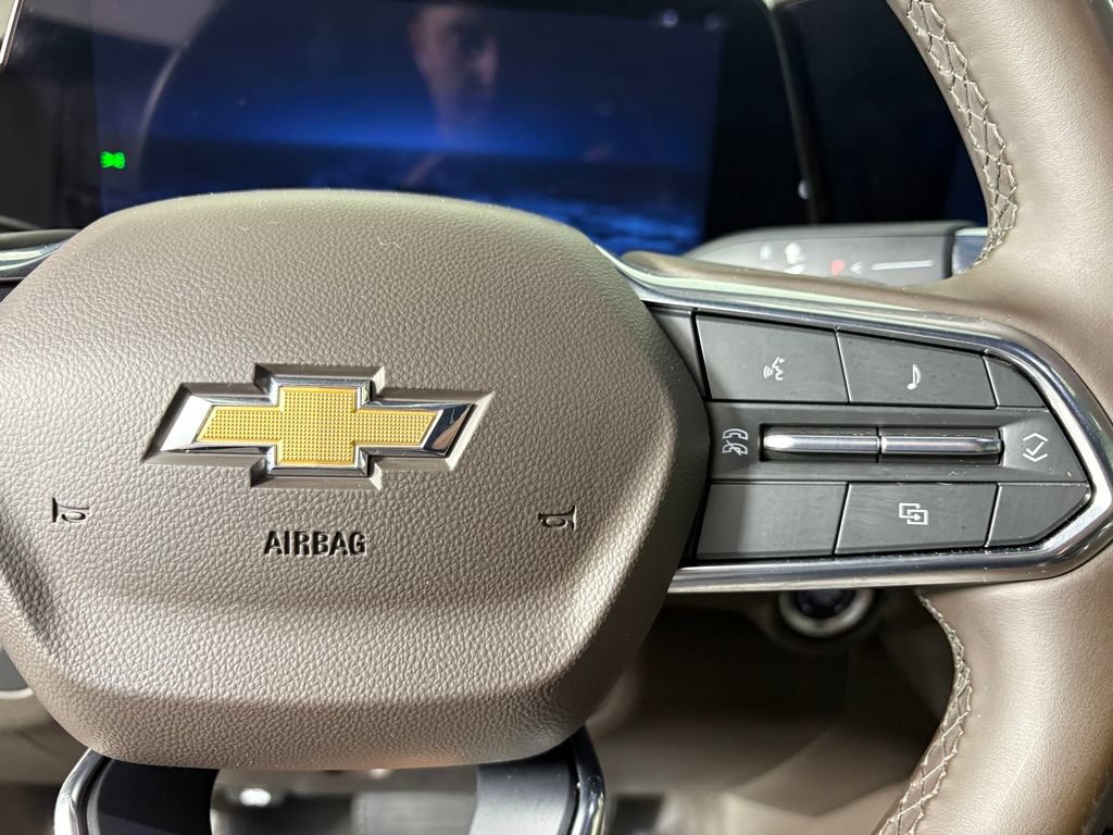 Used 2025 Chevrolet Tahoe LS RWD image 22