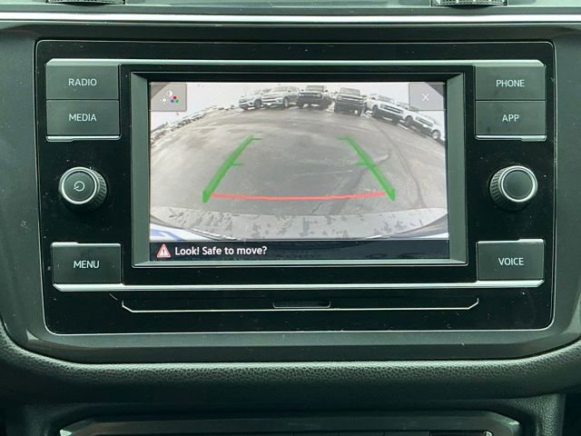 Used 2022 Volkswagen Tiguan S FWD image 20