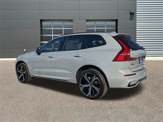 New 2025 Volvo XC60 T8 Ultra w/ Protection Package Premier image 3
