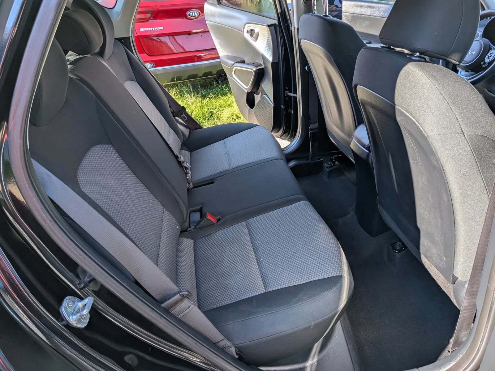Used 2022 Kia Soul LX w/ Technology Package FWD image 32