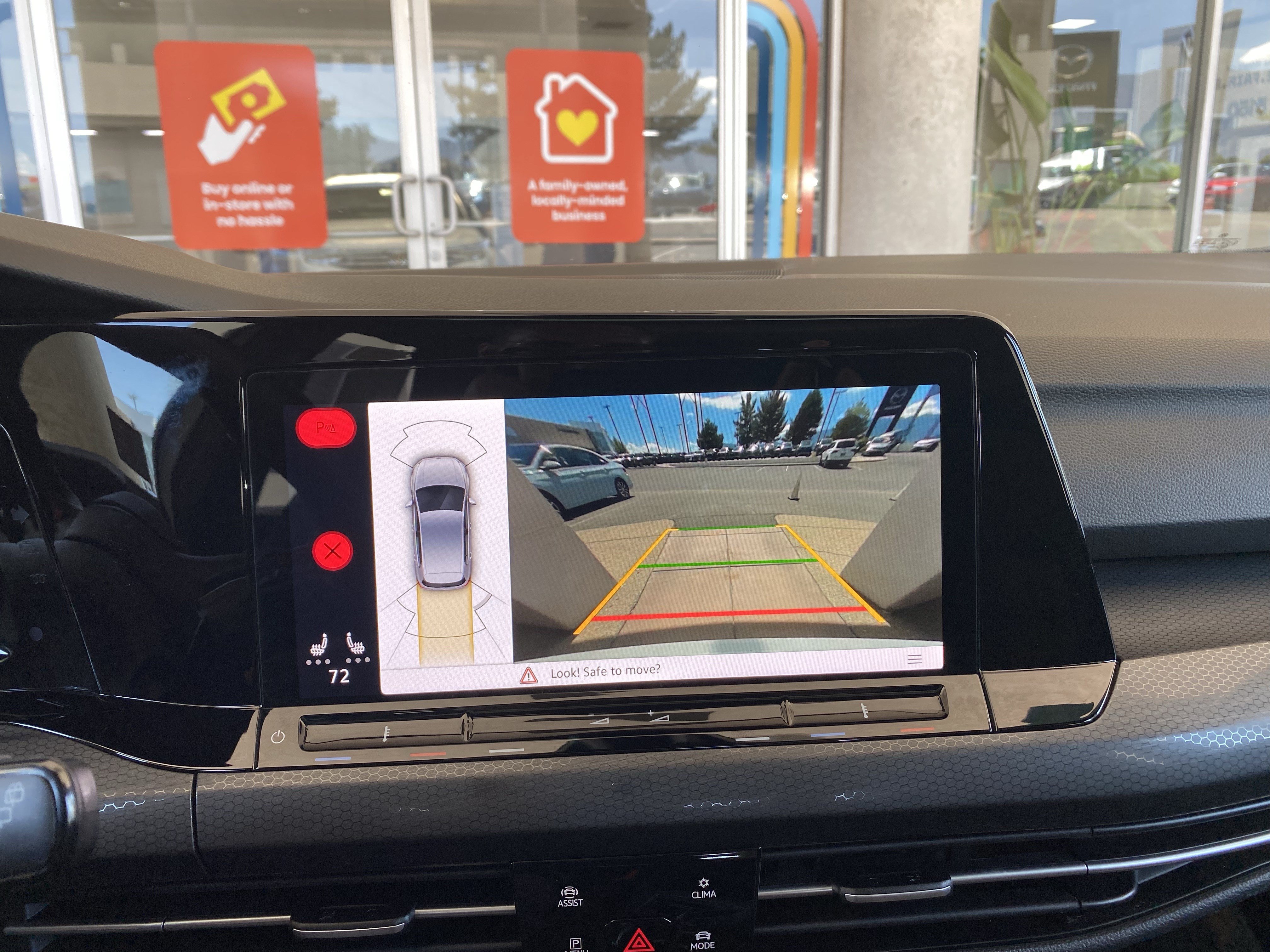 Certified 2022 Volkswagen GTI SE FWD image 4