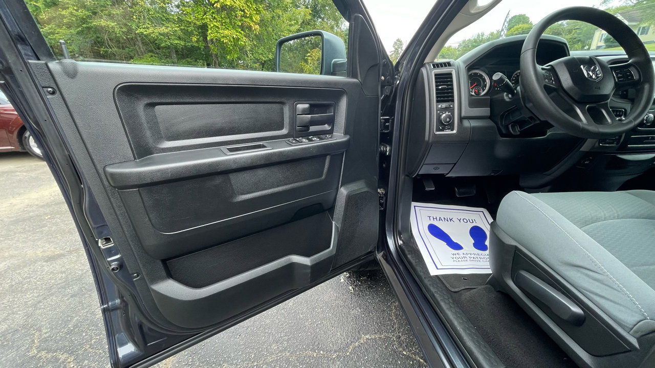 Used 2018 RAM 1500 Express w/ Express Value Package image 15