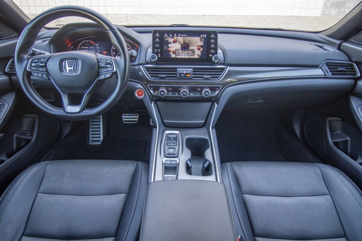 Used 2020 Honda Accord Sport image 31
