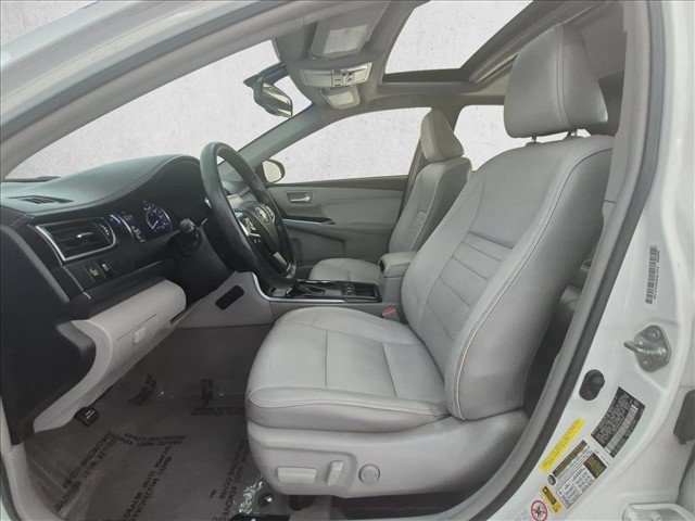 Used 2015 Toyota Camry XLE w/ Moonroof Package FWD image 17