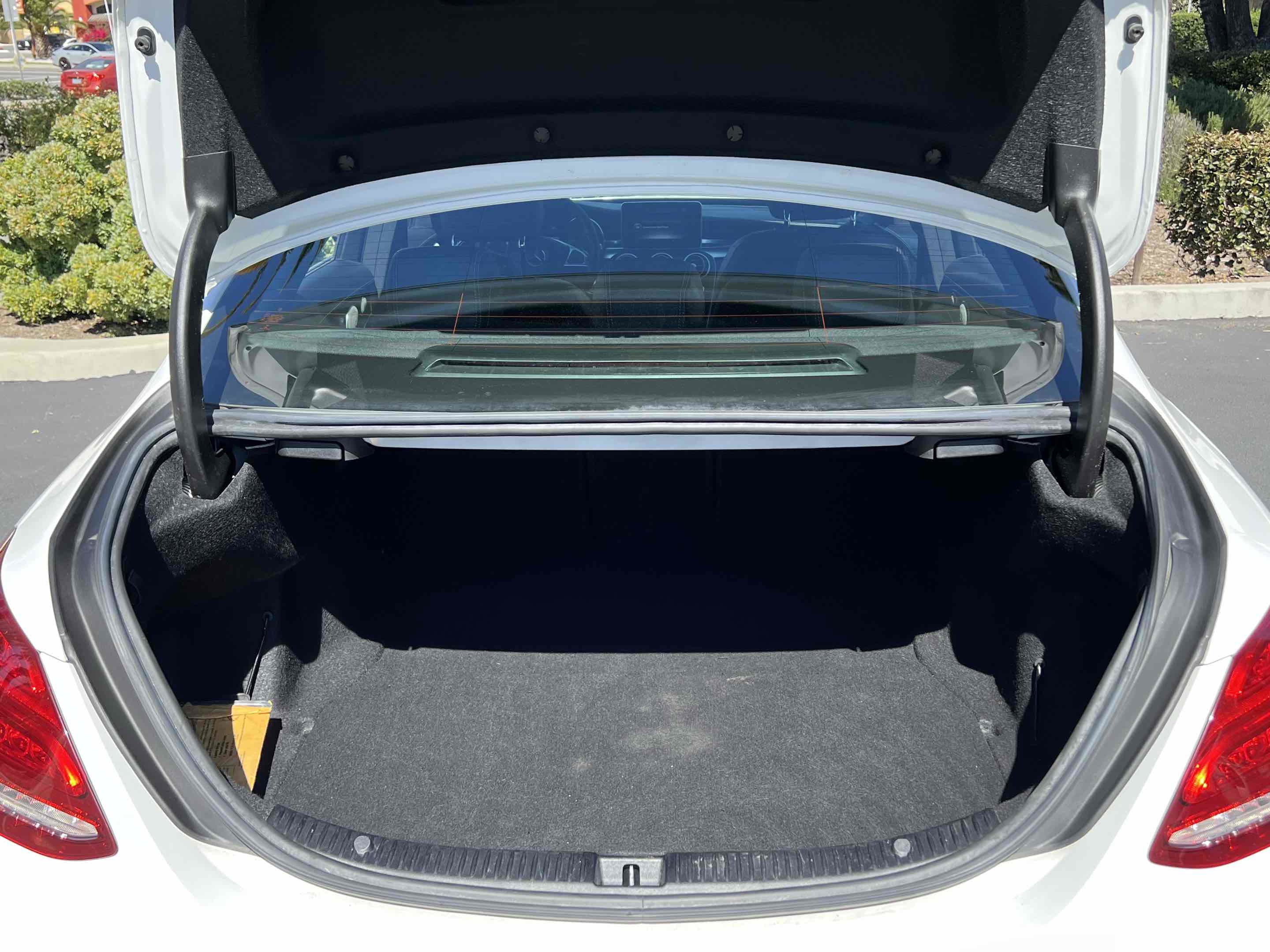 Used 2015 Mercedes-Benz C 300 Sport image 57