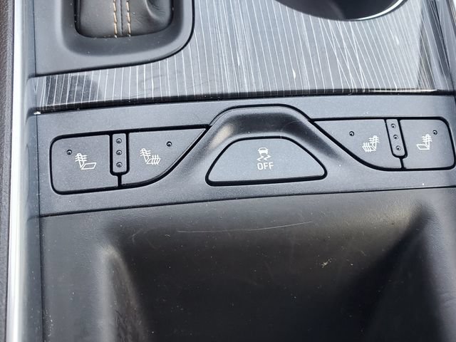 Used 2018 Chevrolet Impala Premier FWD image 34