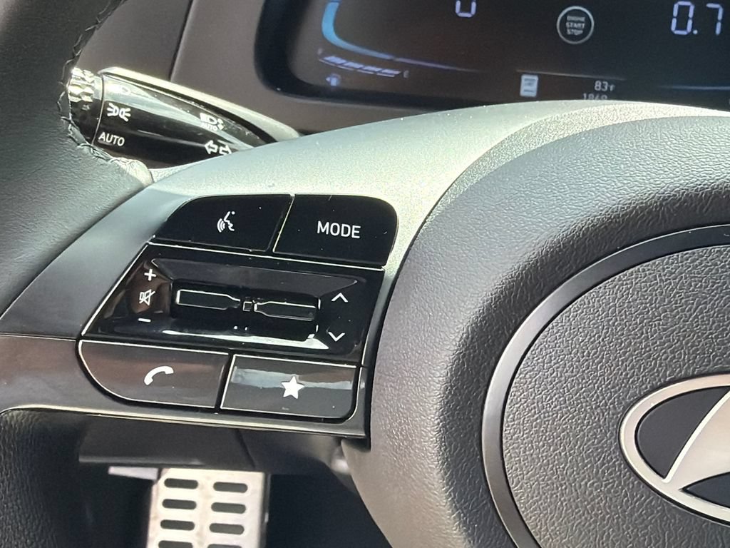 Certified 2025 Hyundai Elantra Sport FWD image 24