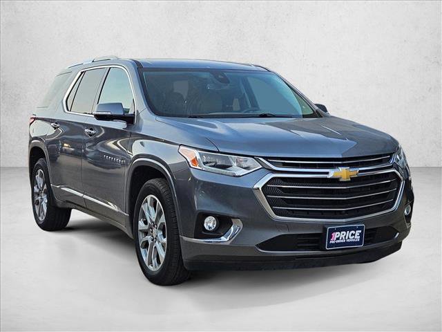 Used 2018 Chevrolet Traverse Premier w/ Driver Confidence II Package FWD image 3