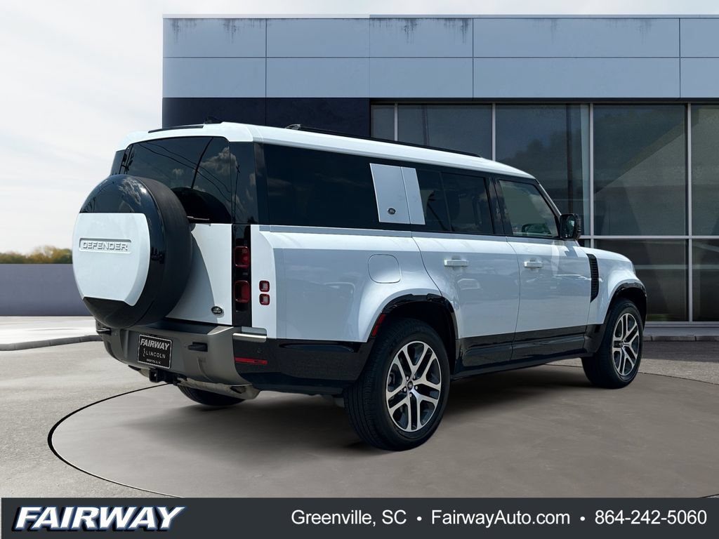 Used 2023 Land Rover Defender 130 X-Dynamic SE AWD/4WD image 7