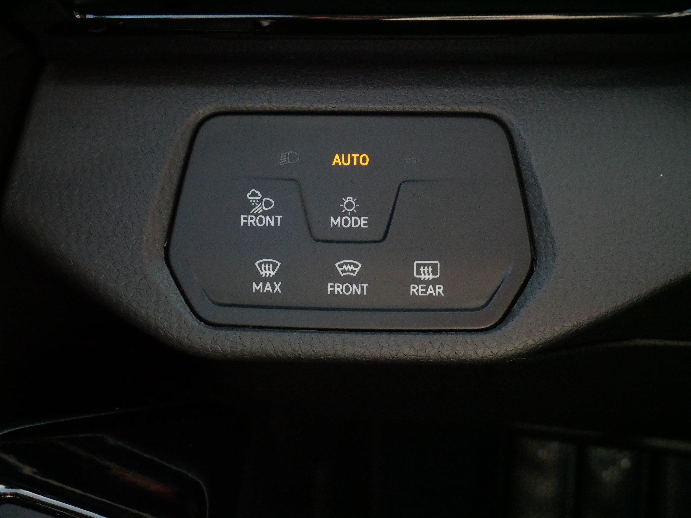 Certified 2023 Volkswagen ID.4 Pro S AWD/4WD image 26