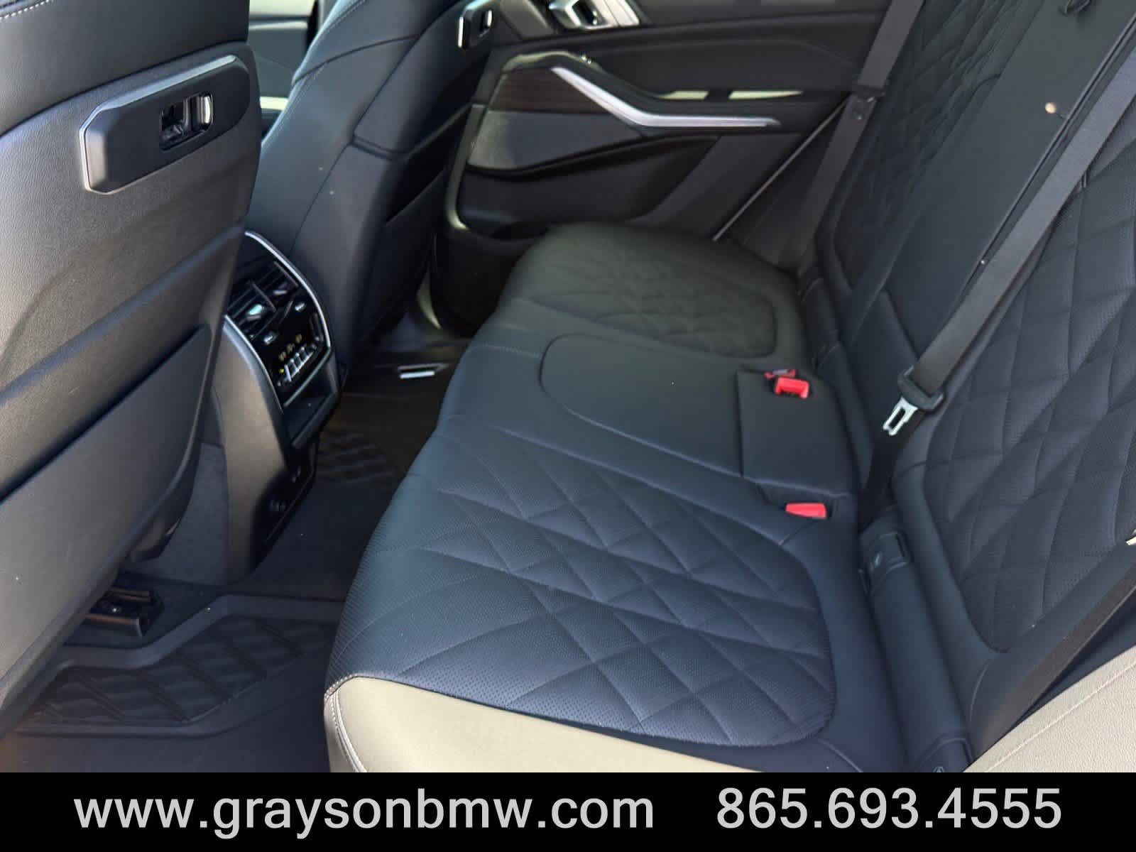 Used 2026 BMW X5 xDrive40i AWD/4WD image 15