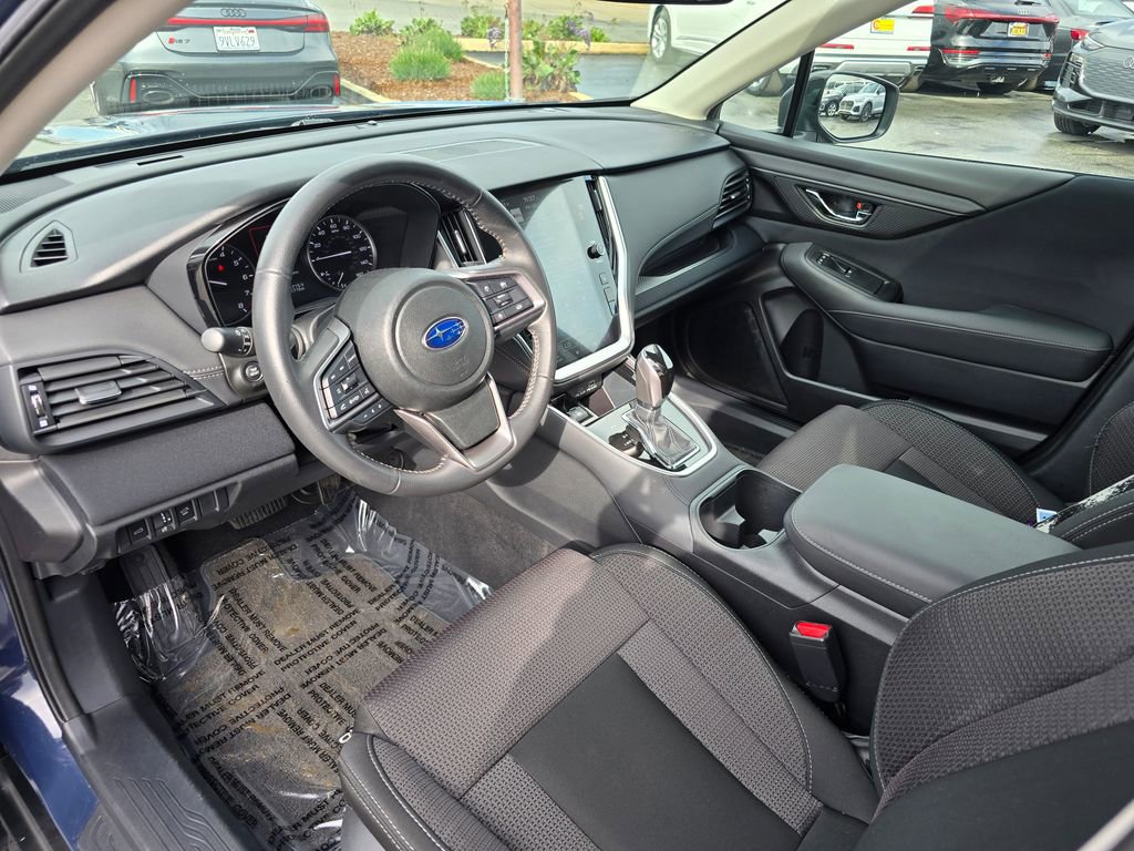 Used 2025 Subaru Outback Premium image 11