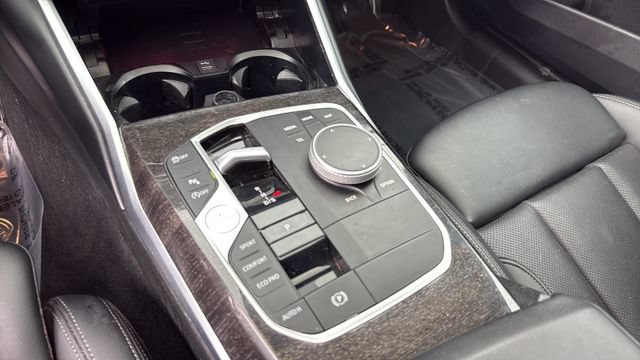 Used 2023 BMW 330i Sedan w/ Premium Package RWD image 19