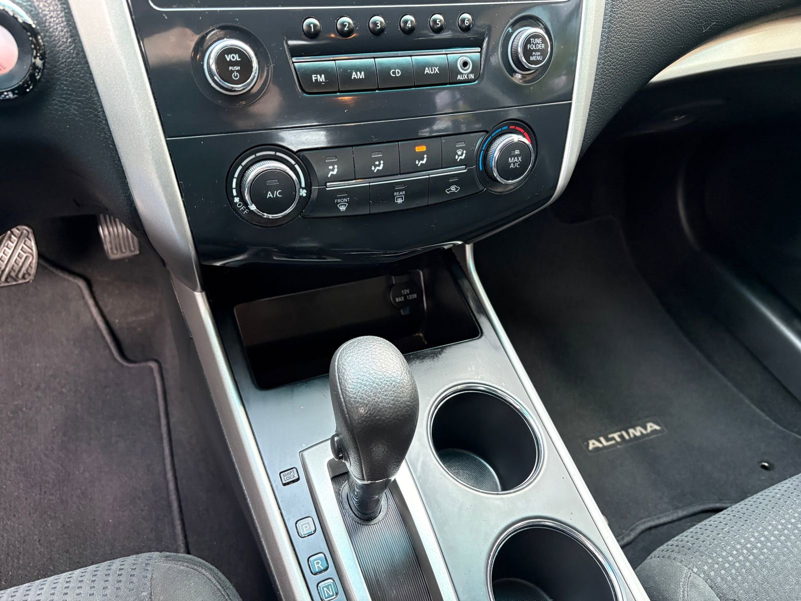 Used 2015 Nissan Altima 2.5 S w/ Power Driver Seat Package FWD image 27