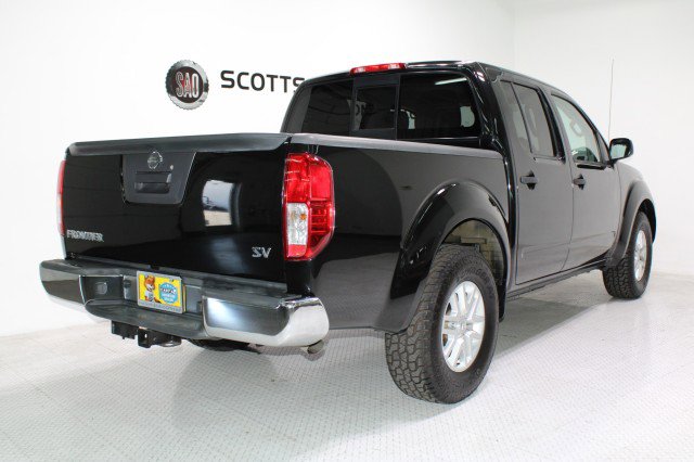 Used 2016 Nissan Frontier SV image 5