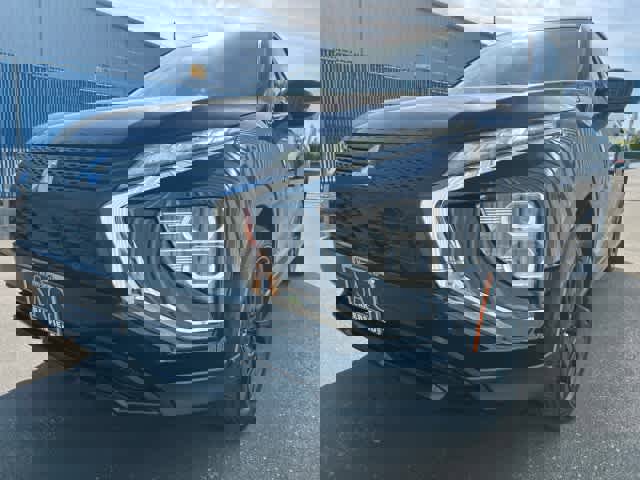 Used 2024 Mitsubishi Eclipse Cross LE image 9