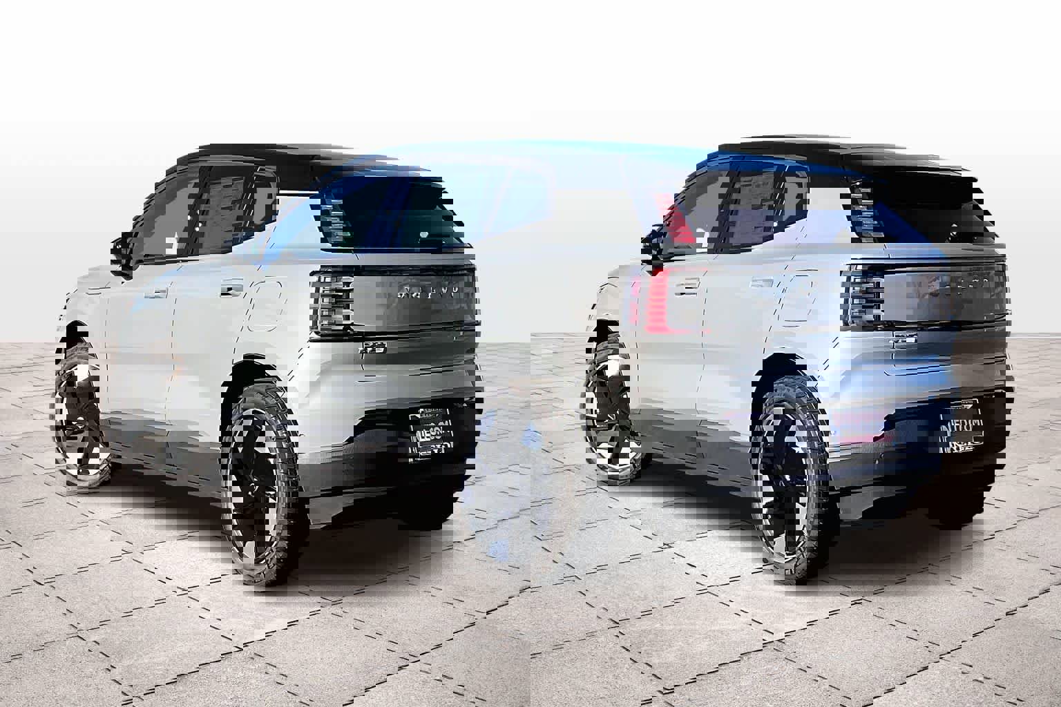 New 2025 Volvo EX30 Ultra w/ Protection Package Premier image 3