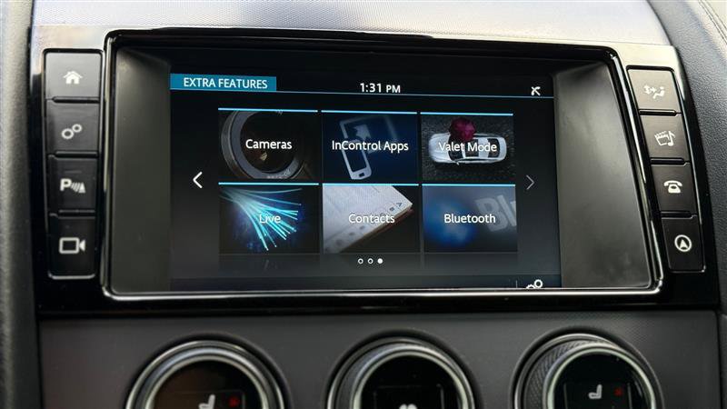 Used 2018 Jaguar F-TYPE Coupe image 28