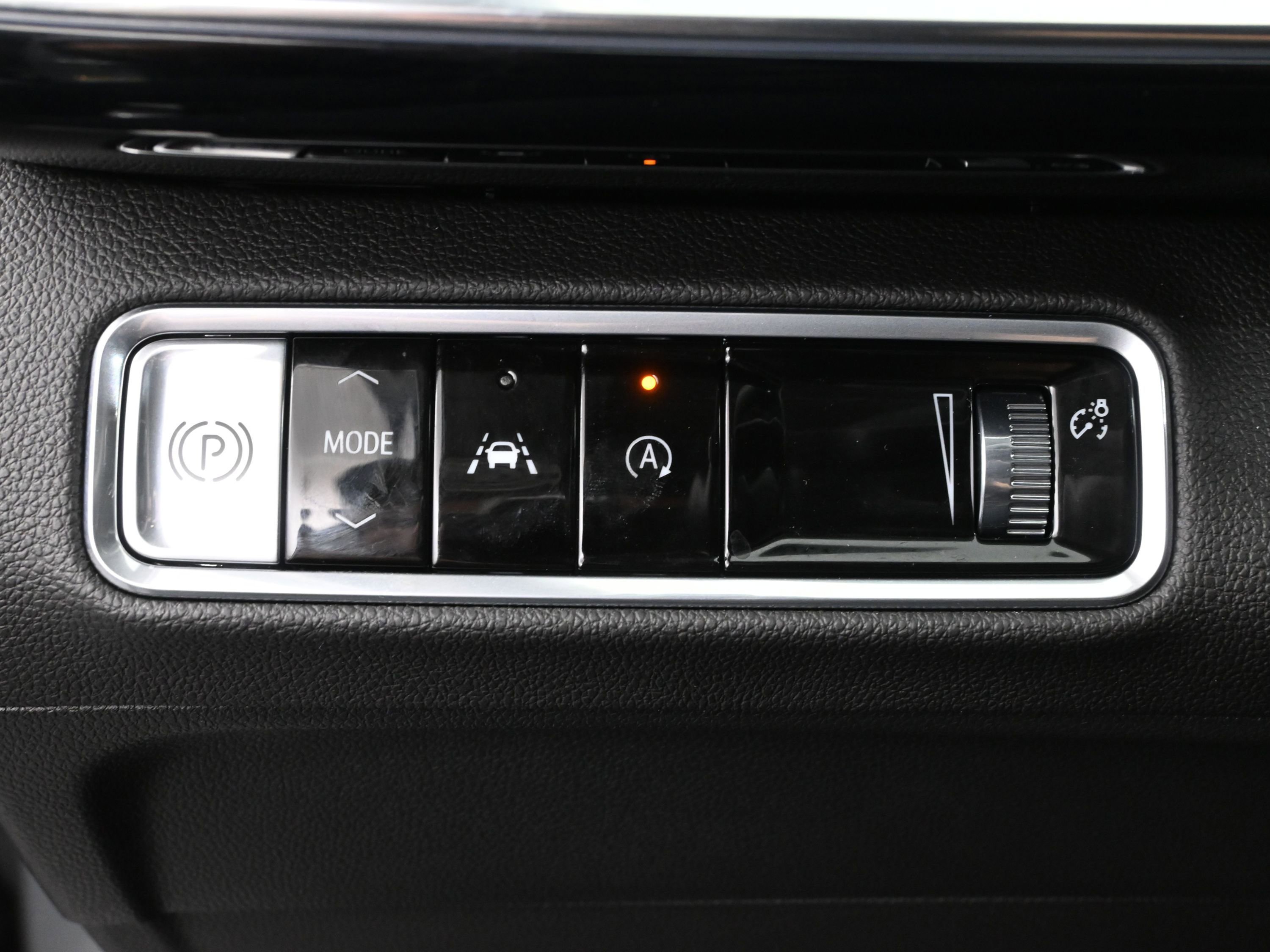 Used 2024 Buick Envision Preferred image 12