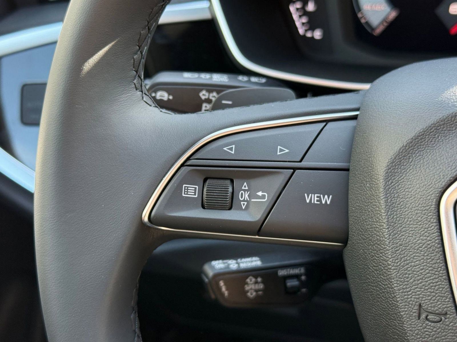 New 2025 Audi Q3 2.0T Premium image 17