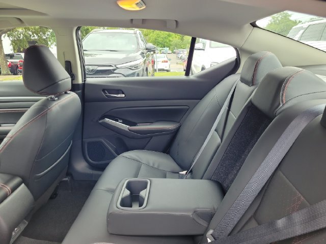 Used 2023 Nissan Altima 2.5 SR w/ SR Premium Package FWD image 12