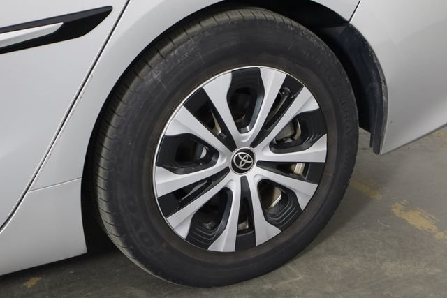 Used 2020 Toyota Prius Prime XLE FWD image 31