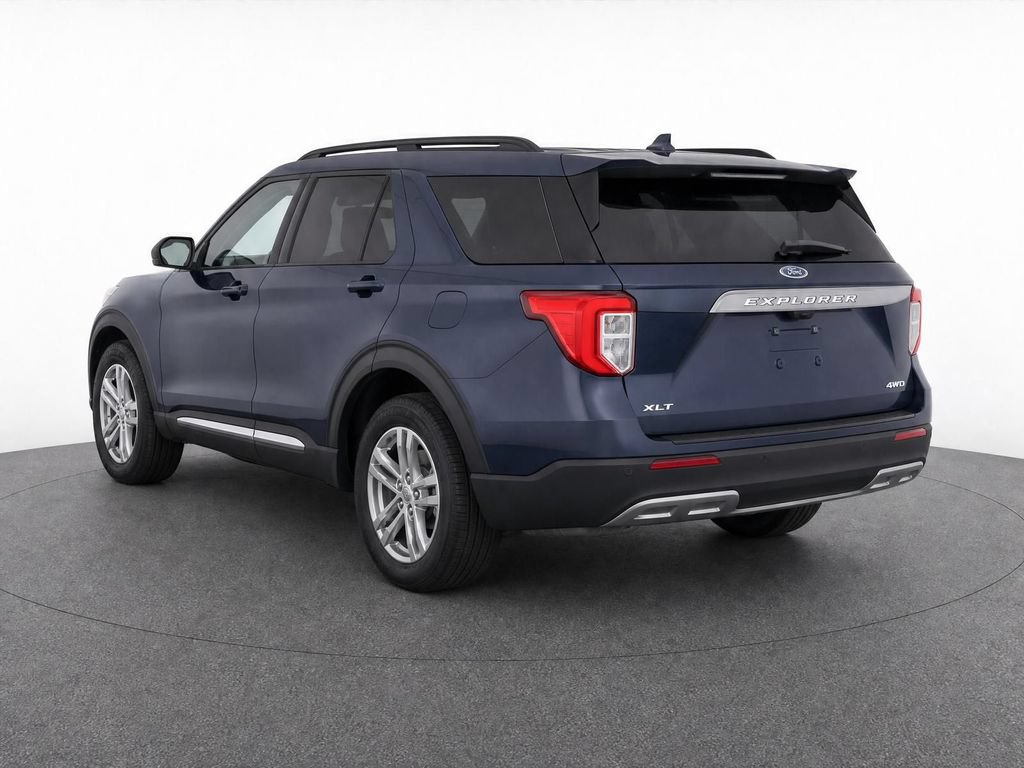 Used 2023 Ford Explorer XLT w/ Equipment Group 202A AWD/4WD image 20