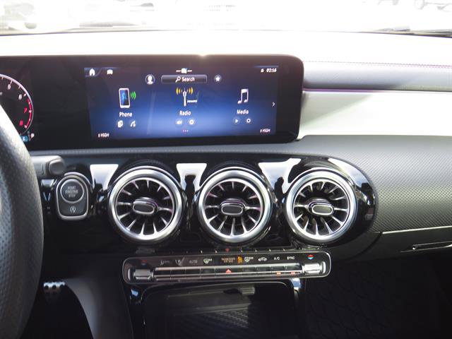 Used 2025 Mercedes-Benz CLA 250 4MATIC image 13