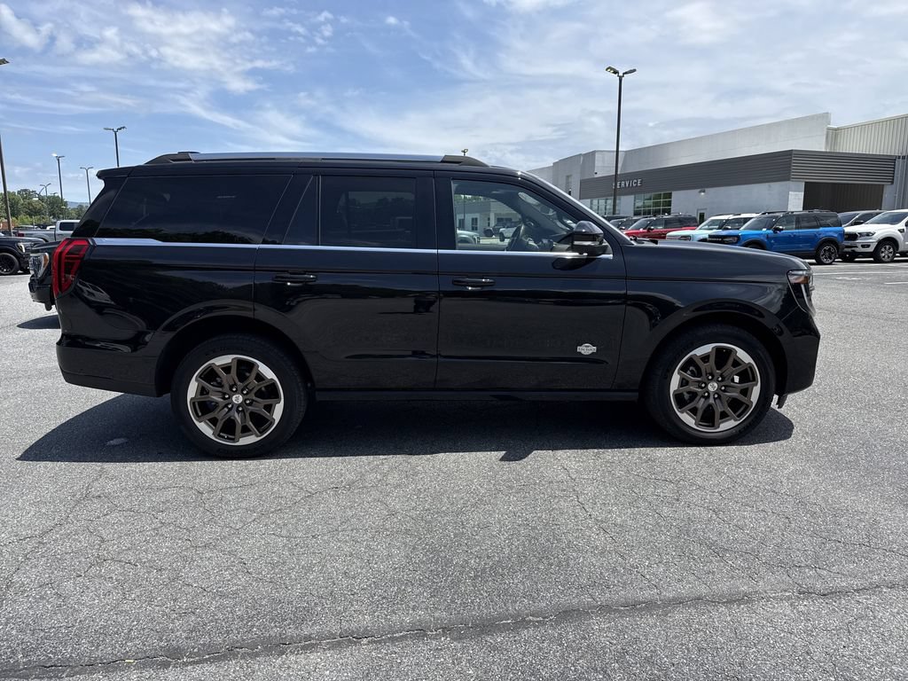 Used 2025 Ford Expedition King Ranch AWD/4WD image 8