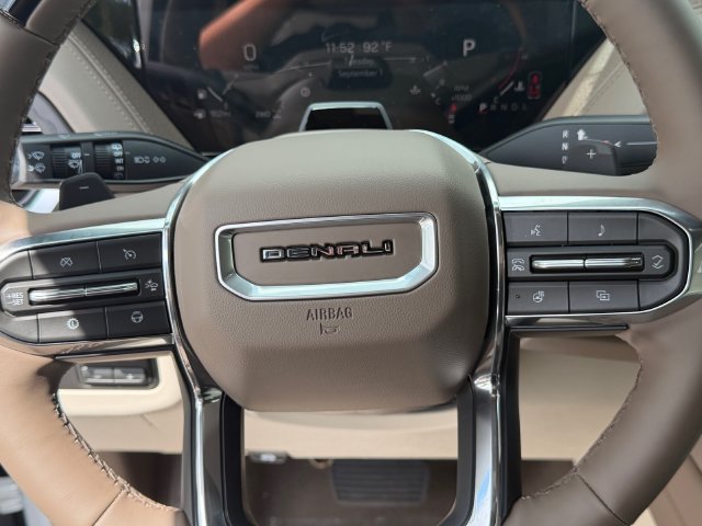 New 2026 GMC Yukon Denali w/ Denali Reserve Package AWD/4WD image 27