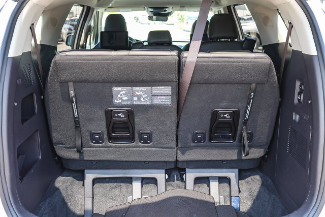 Certified 2024 Kia Carnival SX FWD image 28