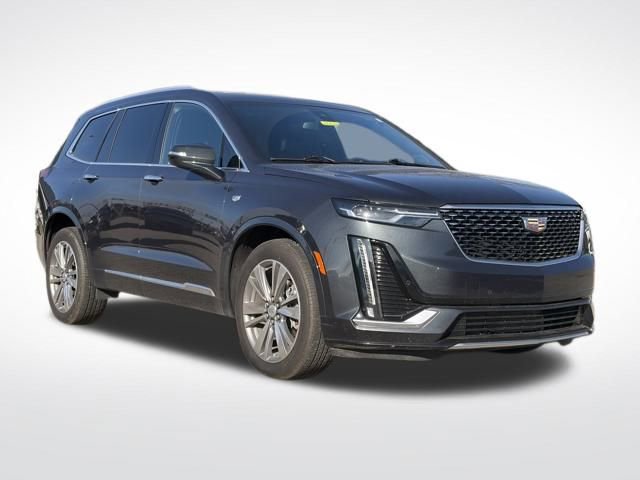 Used 2022 Cadillac XT6 Premium Luxury image 1