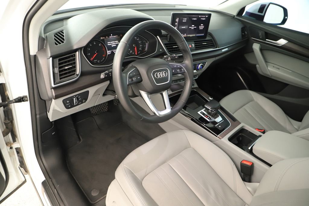Certified 2022 Audi Q5 2.0T Premium AWD/4WD image 17