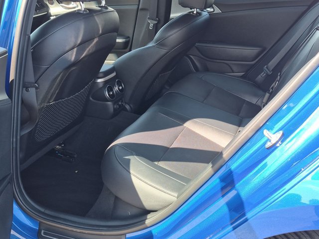 Used 2018 Kia Stinger GT AWD/4WD image 15