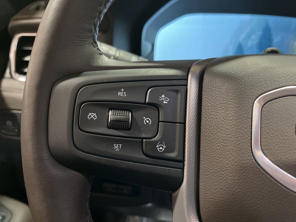 Certified 2024 GMC Yukon XL Denali w/ Denali Reserve Package image 25