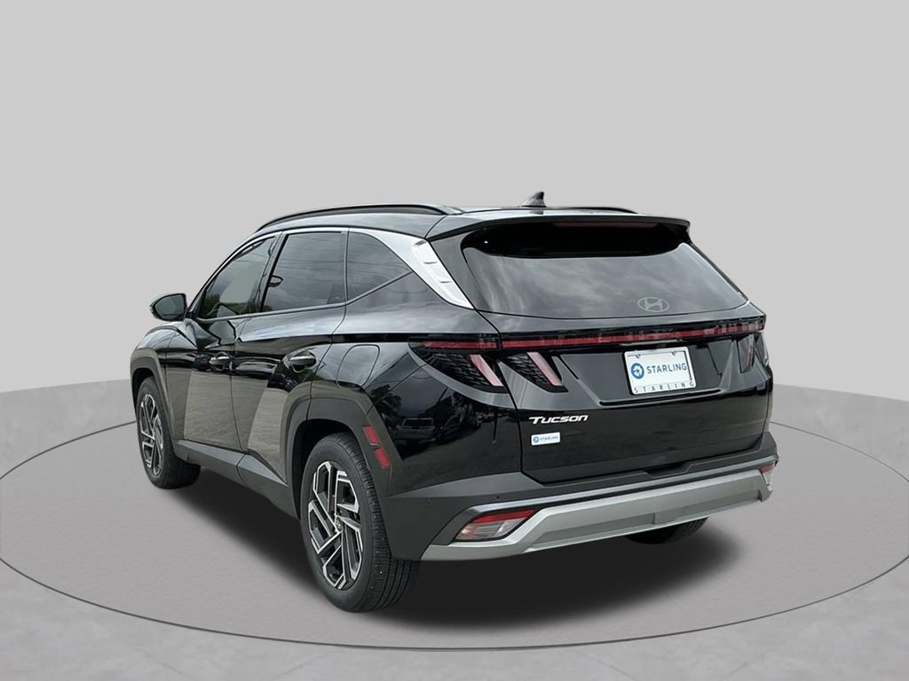 Used 2025 Hyundai Tucson Limited FWD image 10